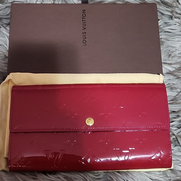 Louis Vuitton wallet - Picture 2 of 4